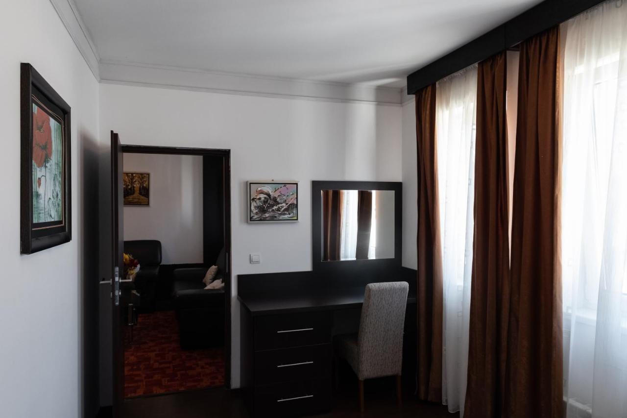 Como A Casa Apartments - Free Parking Сараево Екстериор снимка